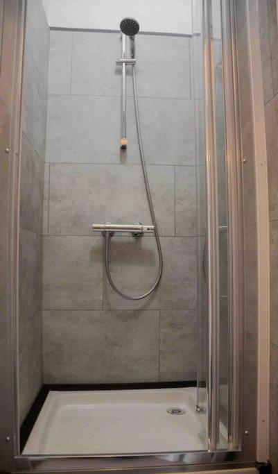 Studio Duquesne 1/2 Pers Nantes Dış mekan fotoğraf