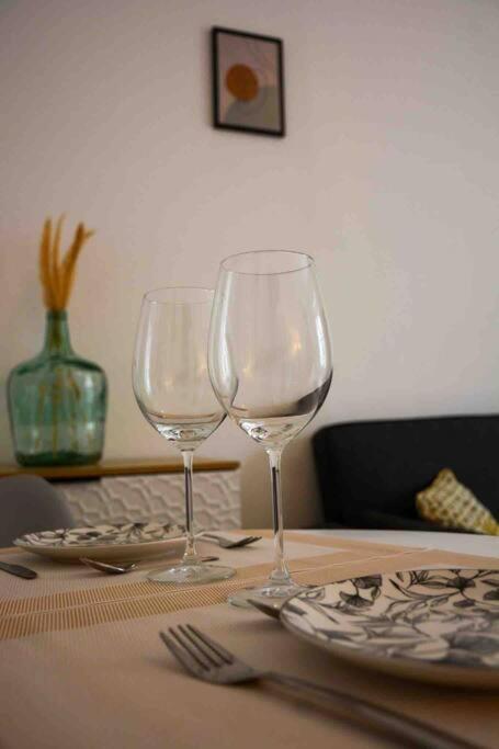 Studio Duquesne 1/2 Pers Nantes Dış mekan fotoğraf